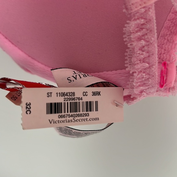 Collectible Victoria’s Secret 2015 official fashion show Bra - Picture 5 of 5